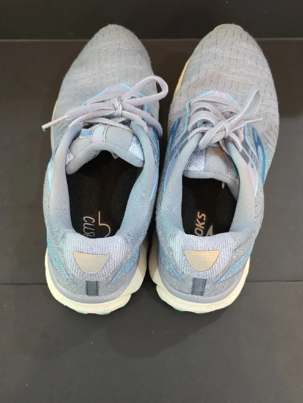 Brooks Ghost 12 Women's Running Shoes in Light Blue and Aqua Size 11